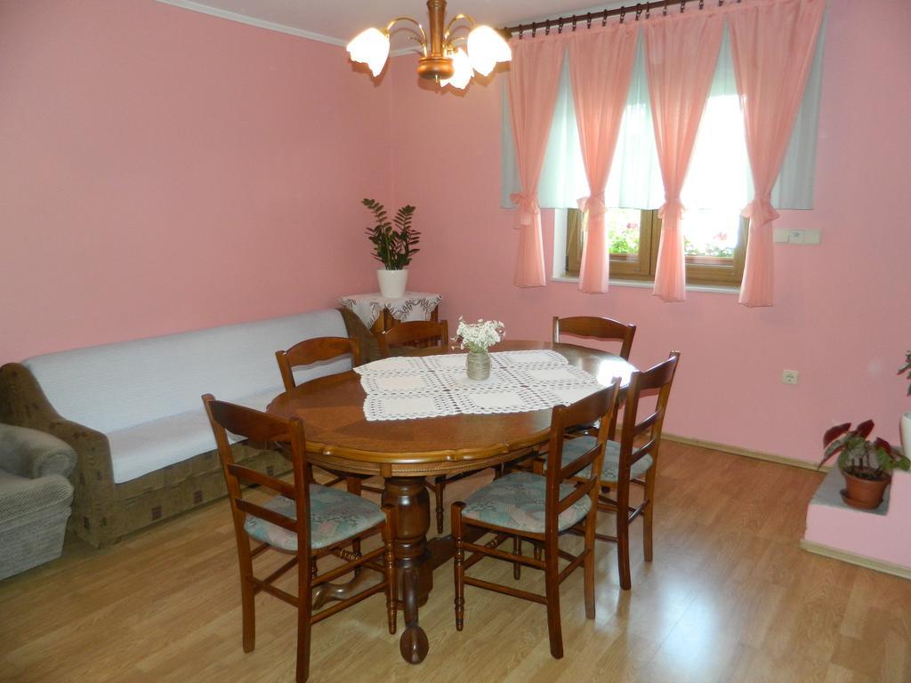 Vacation Home Kuca Za Odmor Krasno Polje Oda fotoğraf